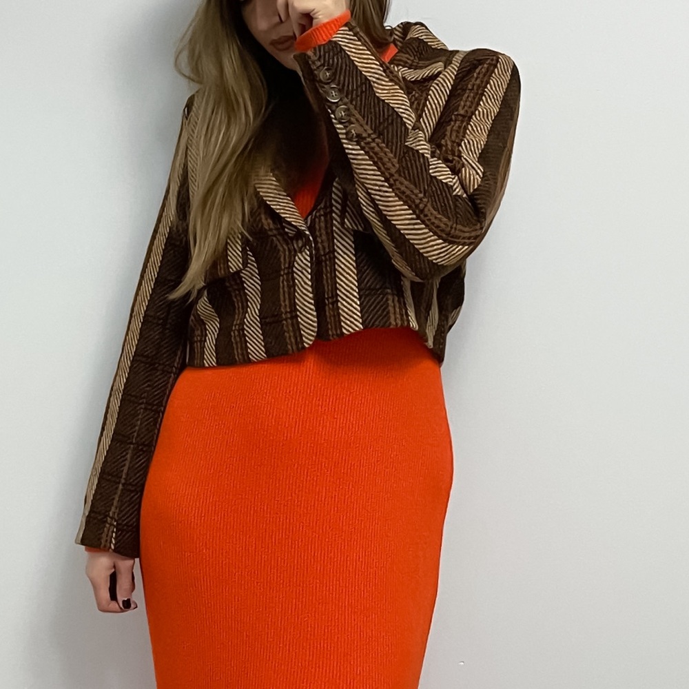 Brown tweed button up crop blazer - Picture 5 of 6